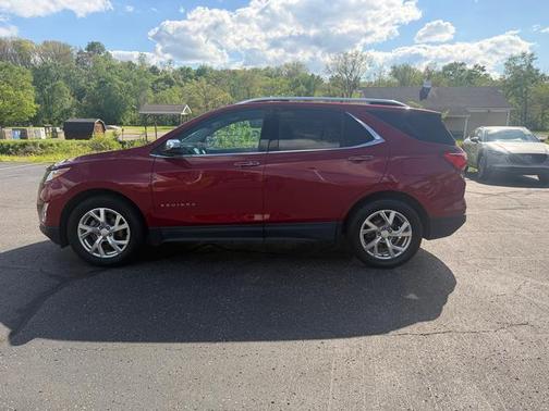 Cajun Red Tintcoat 2020 Chevrolet Equinox L