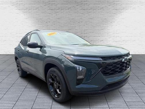Cypress Gray 2026 Chevrolet Trax LT