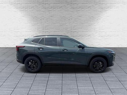 Cypress Gray 2026 Chevrolet Trax LT