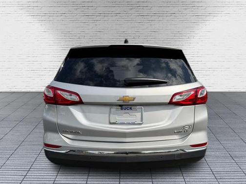 Silver Ice Metallic 2020 Chevrolet Equinox 1LT