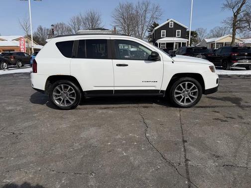 2016 Jeep Compass Sport