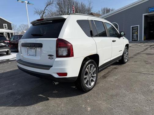2016 Jeep Compass Sport