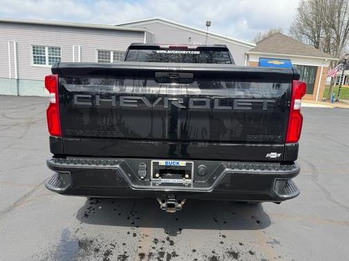 2021 Chevrolet Silverado 1500 Custom