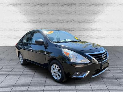 2016 Nissan Versa 1.6 SV