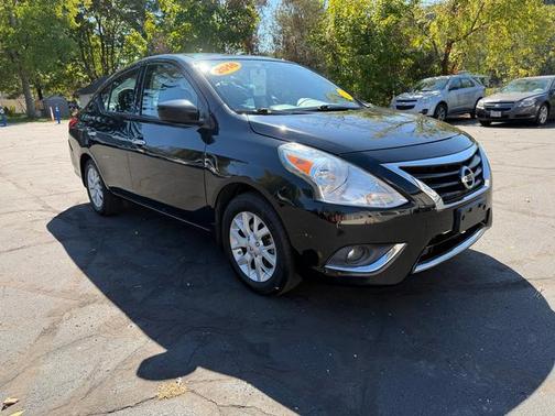2016 Nissan Versa 1.6 SV
