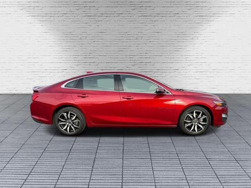 2021 Chevrolet Malibu FWD RS