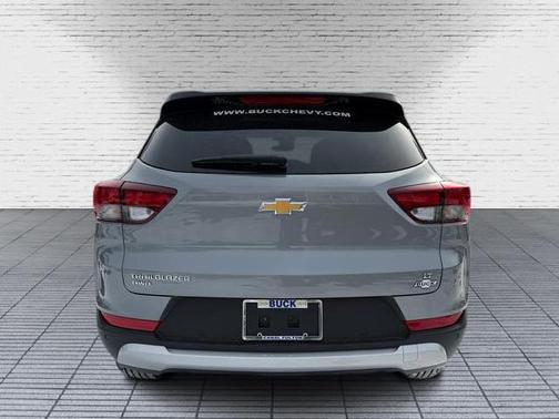Sterling Gray Metallic 2026 Chevrolet Trailblazer LT