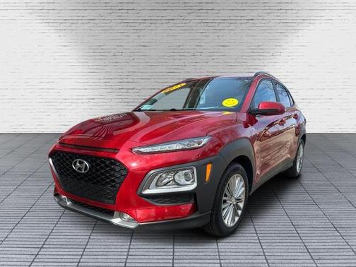 2021 Hyundai KONA SEL Plus