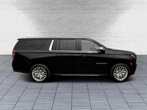 2024 Chevrolet Suburban Premier