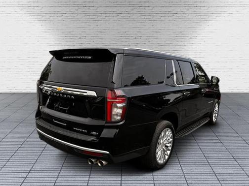 2024 Chevrolet Suburban Premier