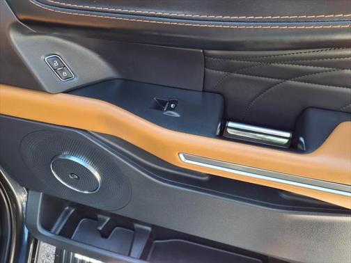 2023 Ford Expedition Platinum