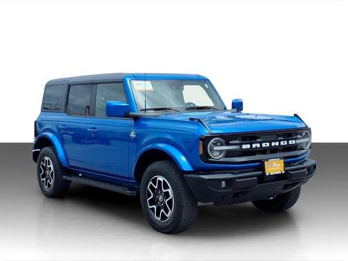 Blue Metallic 2024 Ford Bronco Outer Banks