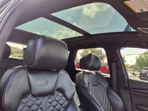 2023 Audi SQ5 3.0T Premium Plus