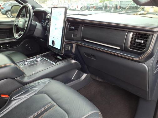 2022 Ford Expedition Platinum