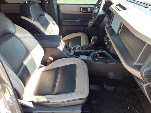 Gray Metallic 2024 Ford Bronco Wildtrak