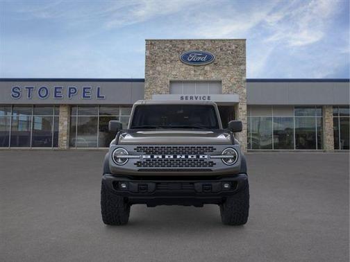 Gray 2025 Ford Bronco Badlands