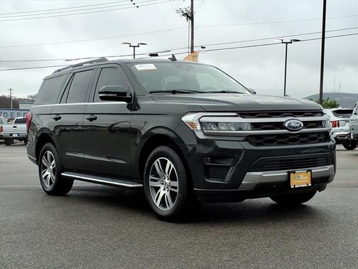 2022 Ford Expedition XLT