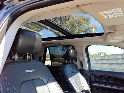 2021 Ford Expedition Platinum