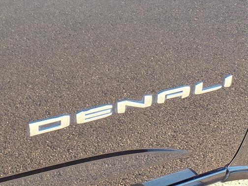 2021 GMC Canyon Denali