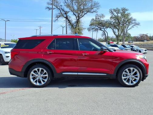 2021 Ford Explorer Platinum