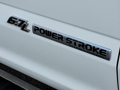 2022 Ford F-350 Lariat