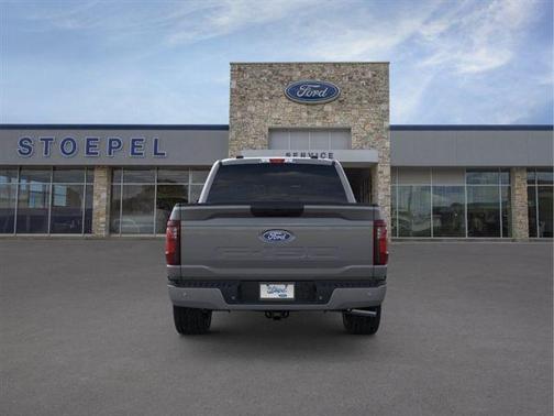 Carbonized Grayu Metallic 2026 Ford F-150 STX