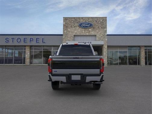 2025 Ford F-250 Platinum