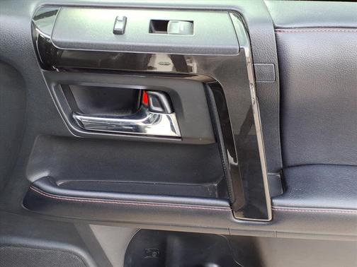 2019 Toyota 4Runner TRD Off Road