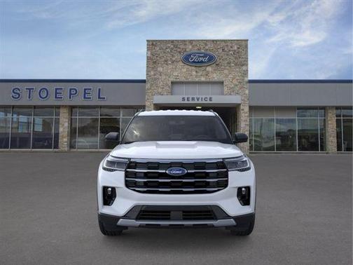 White Metallic 2026 Ford Explorer Active