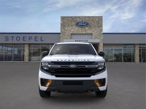 2025 Ford Expedition Tremor