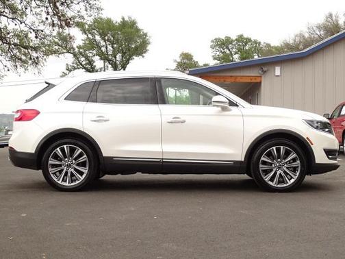 2017 Lincoln MKX Reserve