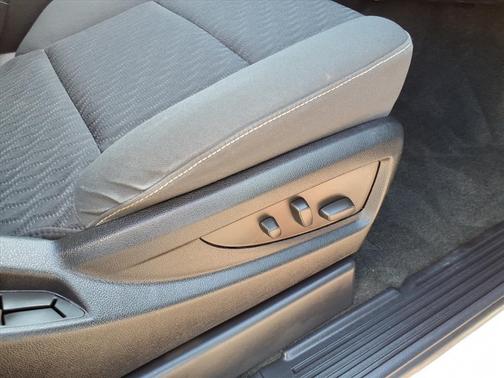 2015 Chevrolet Suburban 1500 LS