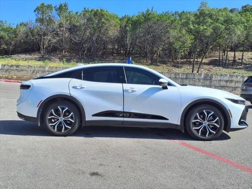 2023 Toyota Crown XLE