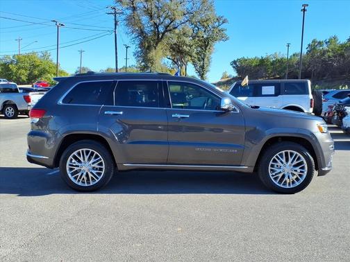 2018 Jeep Grand Cherokee Summit