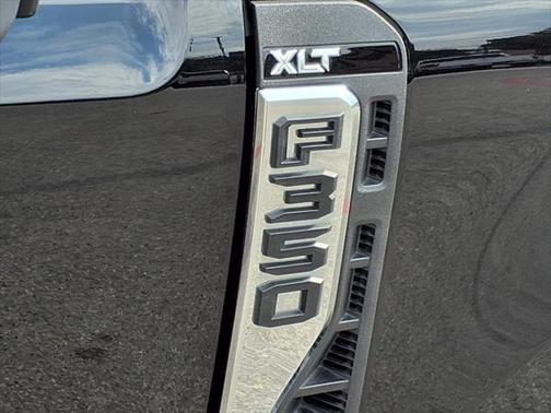 2024 Ford F-350 XLT