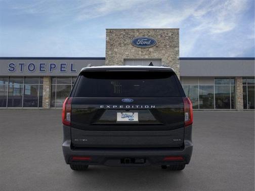 2025 Ford Expedition Max Active 4x2