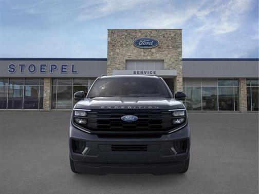 2025 Ford Expedition Max Active 4x2