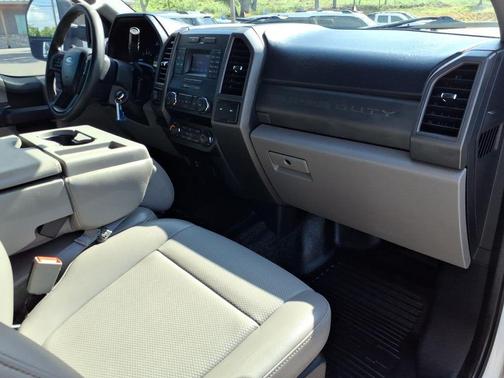 Oxford White 2019 Ford F-350 XL