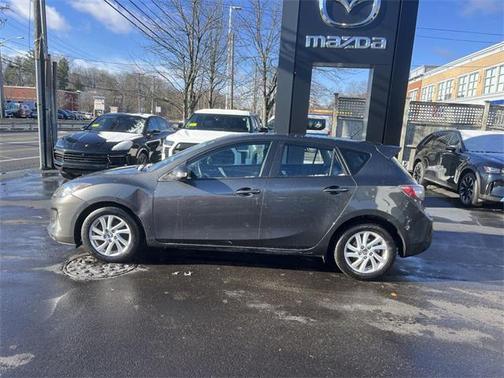 2013 Mazda Mazda3 i Grand Touring