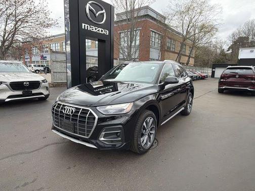 Black 2021 Audi Q5 45 Premium