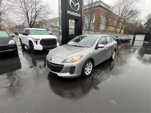 2013 Mazda Mazda3 i SV