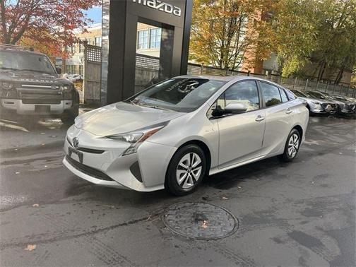 2017 Toyota Prius Four