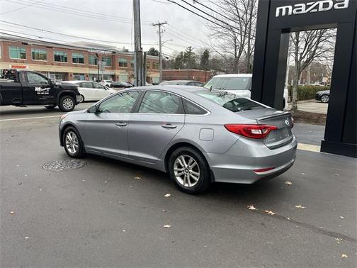 2015 Hyundai SONATA SE