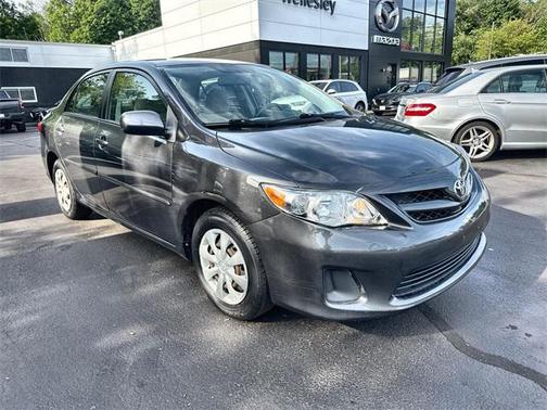 2011 Toyota Corolla LE