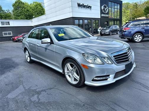 2013 Mercedes-Benz E-Class 4MATIC