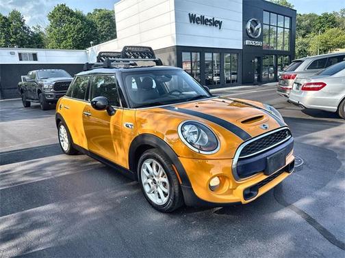 2016 MINI Hardtop Cooper S
