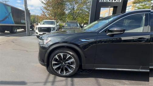 2024 Mazda CX-90 PHEV Premium