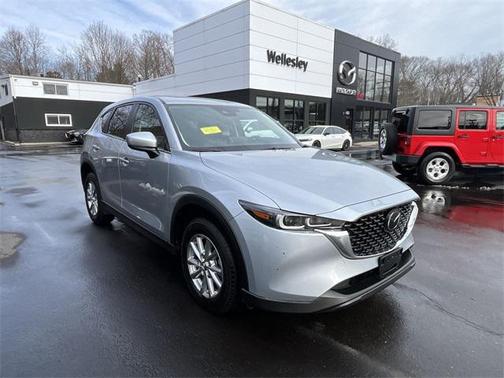 2023 Mazda CX-5 2.5 S Preferred Package
