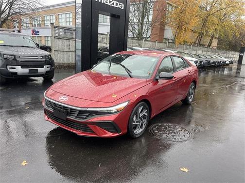 2025 Hyundai ELANTRA Sport