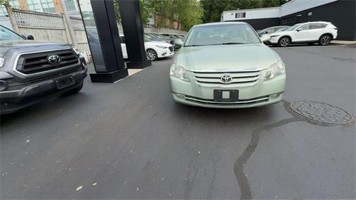 2006 Toyota Avalon XLS